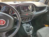 Usata Fiat Doblò 105 CV (77 kW) 2018 Bianco Monovolume