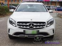 Käytetty Mercedes GLA180 AMG 109 HP (80 kW) 2018 Valkoinen Katumaasturi