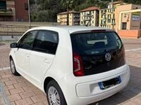 Usata VW up! 75 CV (55 kW) 2015 Bianco Utilitaria
