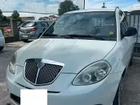 Usata Lancia Ypsilon 69 CV (50 kW) 2011 Bianco Utilitaria