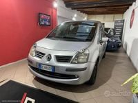 Usata Renault Modus Dynamique 70 CV (51 kW) 2006 Grigio Monovolume