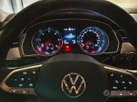 Usata VW Passat 150 CV (110 kW) 2021 Grigio Station wagon