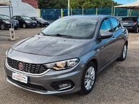Usata Fiat Tipo Lounge 95 CV (69 kW) 2016 Grigio Berlina