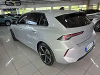 Usata Opel Astra Business Elegance 131 CV (96 kW) 2024 Argento Utilitaria
