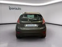 Usata Ford Fiesta 60 CV (44 kW) 2017 Grigio Utilitaria