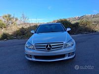 Usata Mercedes C220 Classic 170 CV (125 kW) 2009 Grigio Berlina