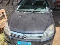 Usata Opel Astra 101 CV (74 kW) 2005 Nero Berlina