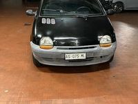 Usata Renault Twingo 58 CV (42 kW) 1997 Nero Utilitaria