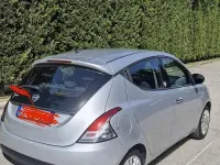 Usata Lancia Ypsilon 69 CV (50 kW) 2012 Grigio Utilitaria