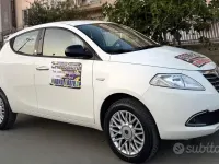 Usata Lancia Ypsilon 84 CV (61 kW) 2015 Bianco Utilitaria