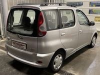 Usata Toyota Yaris 86 CV (63 kW) 2002 Argento Station wagon