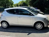 Usata Lancia Ypsilon Silver 69 CV (50 kW) 2013 Grigio Utilitaria