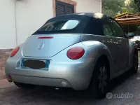 Usata VW New Beetle Cabriolet 105 CV (77 kW) 2005 Grigio Cabrio