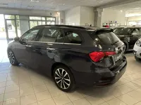 Usata Fiat Tipo Business 120 CV (88 kW) 2017 Blu/azzurro Station wagon
