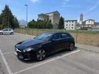 Usata Mercedes A180 Premium 116 CV (85 kW) 2019 Nero Berlina