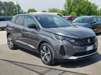 Usata Peugeot 3008 Allure 131 CV (96 kW) 2023 Grigio SUV