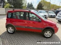 Usata Fiat Panda 4x4 Climbing 69 CV (50 kW) 2005 Rosso pastello Utilitaria