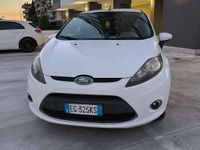 Usata Ford Fiesta Titanium 82 CV (60 kW) 2011 Utilitaria