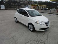 Usata Lancia Ypsilon Gold 95 CV (69 kW) 2013 Bianco Utilitaria