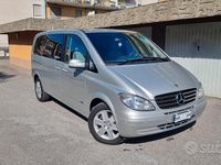 Usata Mercedes Viano 150 CV (110 kW) 2008 Grigio Monovolume
