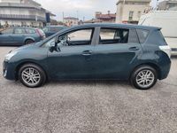 Usata Toyota Verso 111 CV (81 kW) 2016 Nero Monovolume