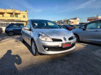 Usata Renault Clio II Initiale 105 CV (77 kW) 2006 Grigio Utilitaria