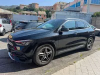 Usata Mercedes GLA200 AMG Line Premium Plus 150 CV (110 kW) 2024 Nero SUV