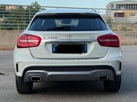 Usata Mercedes GLA200 136 CV (100 kW) 2015 Bianco SUV