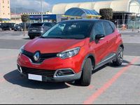 Usata Renault Captur Intens 110 CV (80 kW) 2015 Rosso SUV