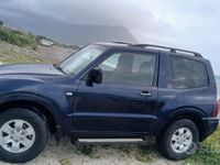 Usata Mitsubishi Pajero 160 CV (117 kW) 2004 Blu SUV