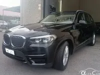 Second-hand BMW X3 Advantage 184 CP (135 kW) 2021 Negru SUV