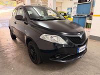 Usata Lancia Ypsilon 69 CV (50 kW) 2019 Nero Utilitaria