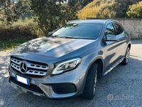 Usata Mercedes GLA200 Premium 136 CV (100 kW) 2019 Grigio SUV