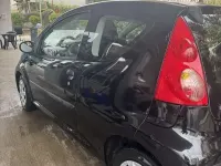 Usata Peugeot 107 68 CV (50 kW) 2009 Nero Utilitaria