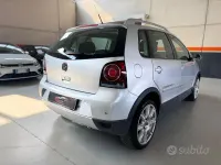 Usata VW Polo Cross 80 CV (58 kW) 2006 Grigio Utilitaria
