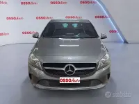 Usata Mercedes A180 109 CV (80 kW) 2016 Grigio Utilitaria