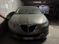 Usata Lancia Delta 205 CV (150 kW) 2010 Utilitaria