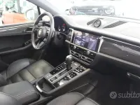 Usata Porsche Macan 265 CV (194 kW) 2024 Beige SUV