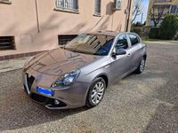 Usata Alfa Romeo Giulietta Distinctive 120 CV (88 kW) 2016 Grigio Berlina