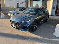 Usata Ford Kuga ST-Line 120 CV (88 kW) 2024 Blu met SUV