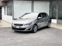 Usata Peugeot 308 120 CV (88 kW) 2017 Grigio Berlina