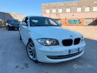 Usata BMW 118 143 CV (105 kW) 2010 Bianco Utilitaria