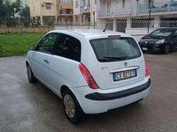 Usata Lancia Ypsilon 70 CV (51 kW) 2005 Utilitaria