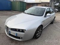 Usata Alfa Romeo 159 119 CV (87 kW) 2007 Grigio Station wagon