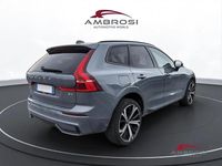 Usata Volvo XC60 R-Design 197 CV (144 kW) 2022 Grigio SUV