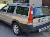Usata Volvo XC70 163 CV (119 kW) 2004 Station wagon