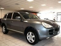 Usata Porsche Cayenne 250 CV (183 kW) 2004 Grigio SUV