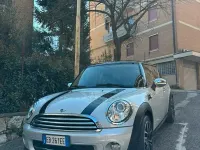 Usata Mini Cooper D 112 CV (82 kW) 2010 Utilitaria