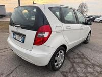 Usata Mercedes A160 Elegance 82 CV (60 kW) 2011 Bianco Utilitaria
