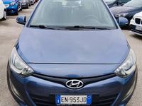 Usata Hyundai i20 85 CV (62 kW) 2012 Blu Utilitaria
